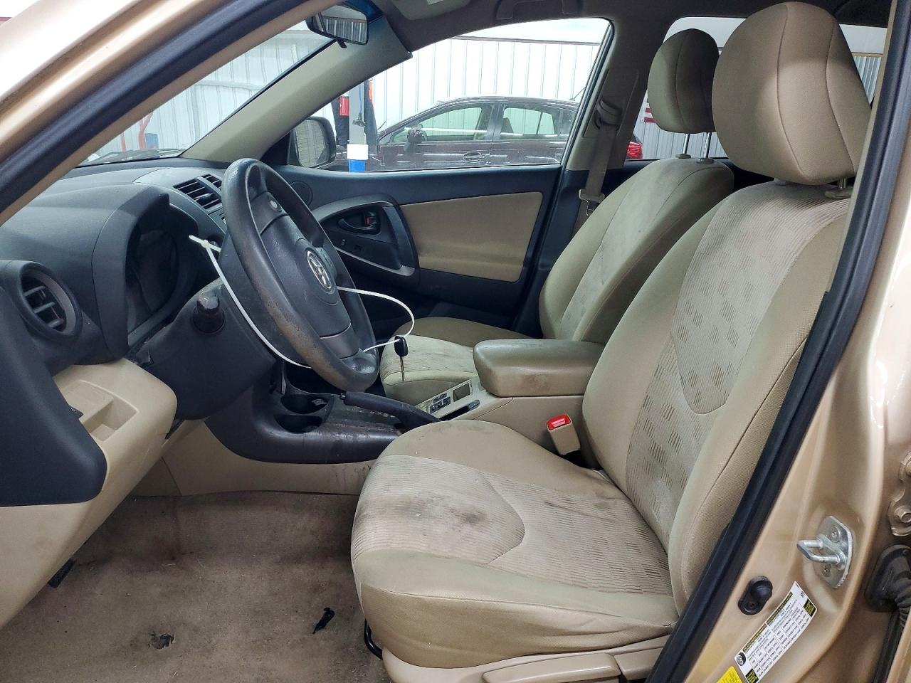 Toyota RAV4 Base