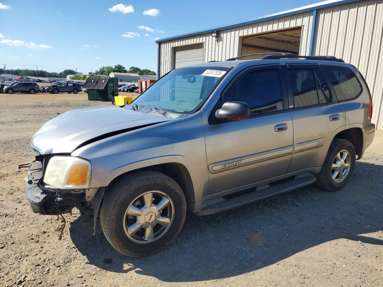 Salvage GMC Envoy Image