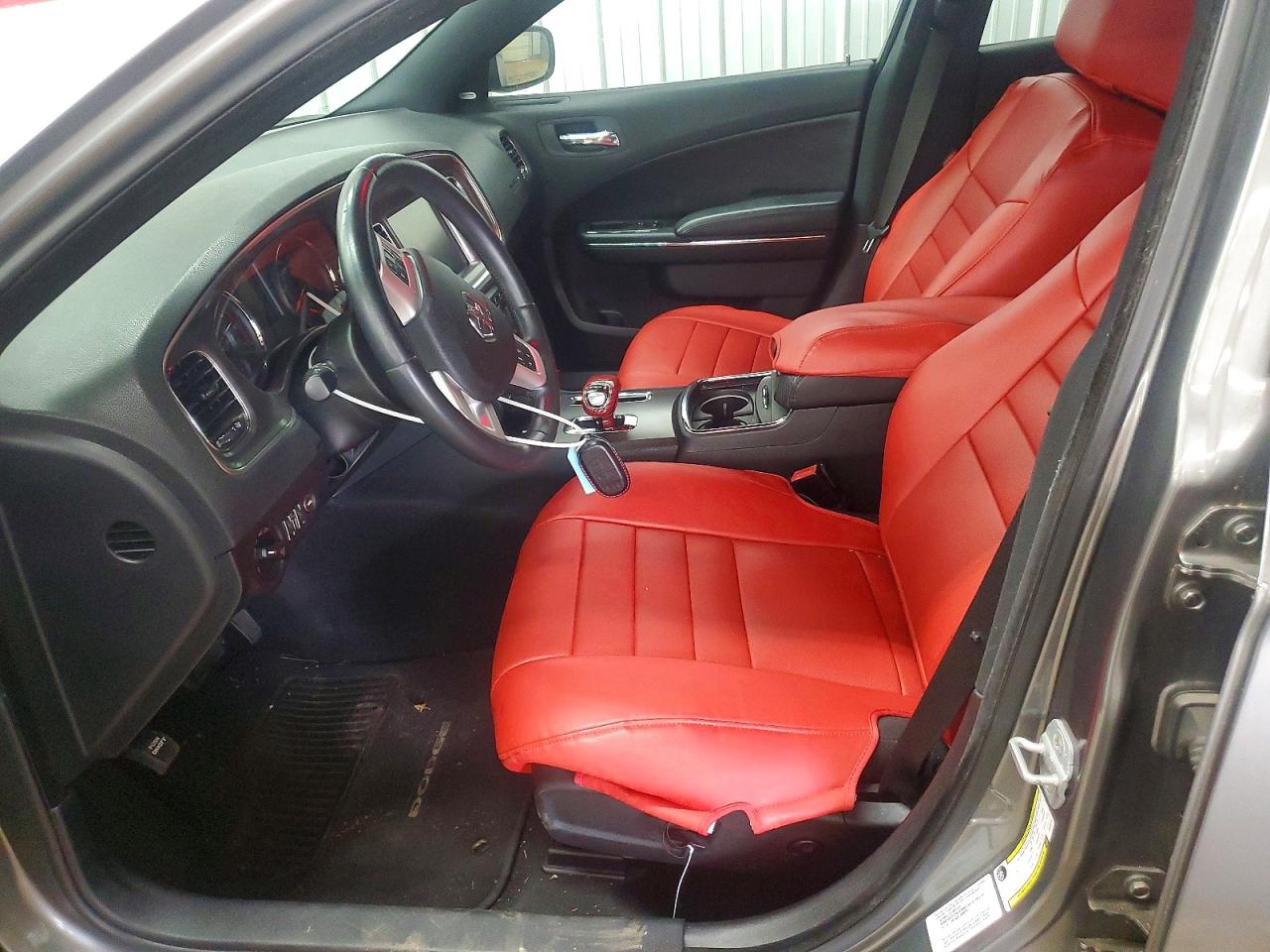 Dodge Charger Sxt