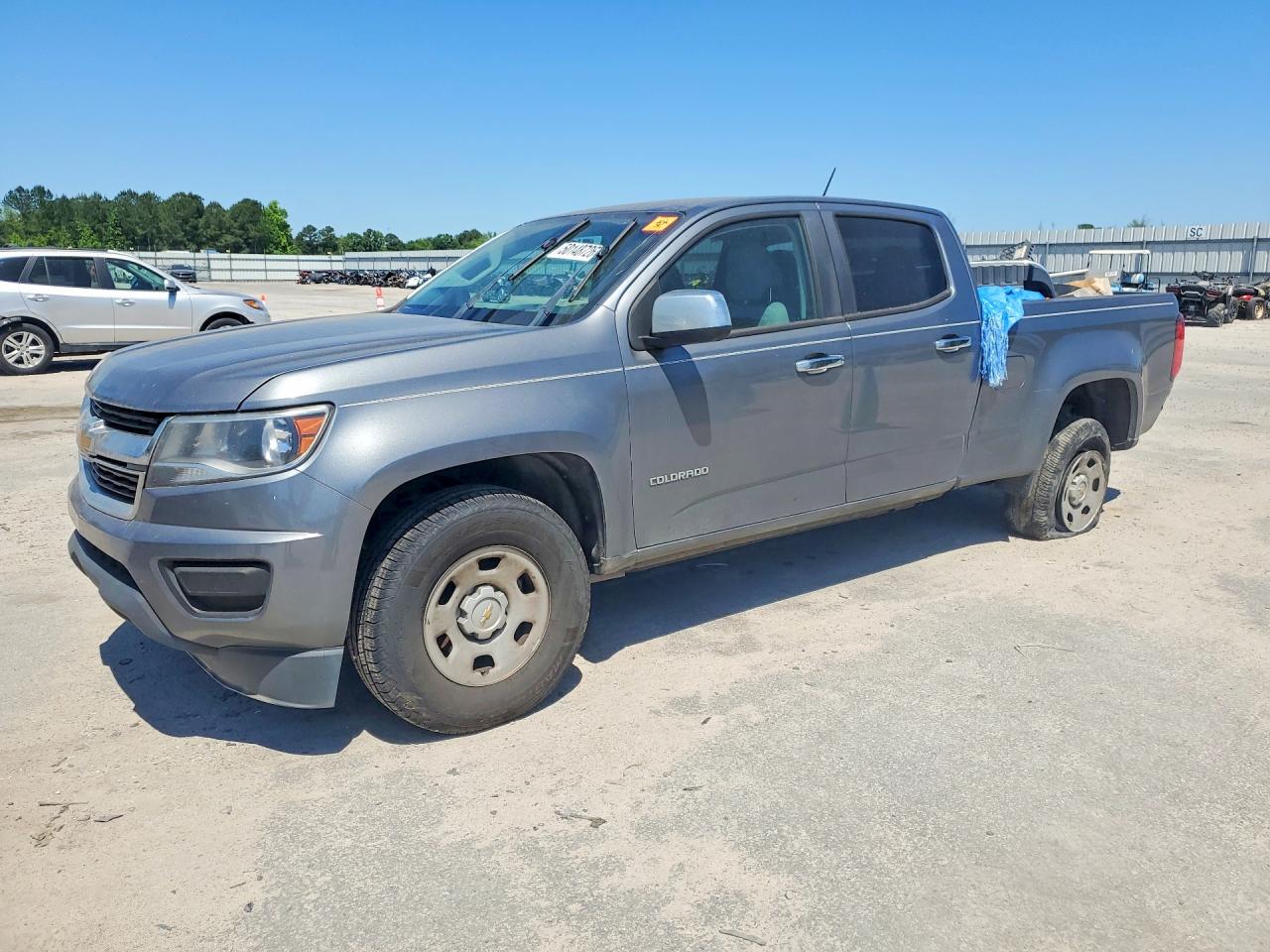 Salvage Chevrolet Colorado Image