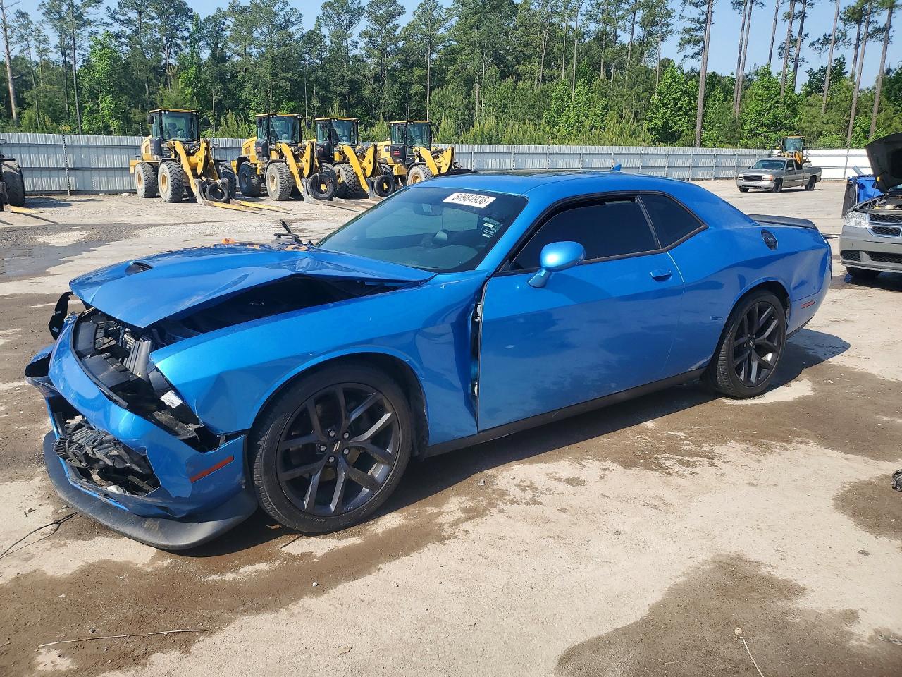 Salvage Dodge Challenger Image