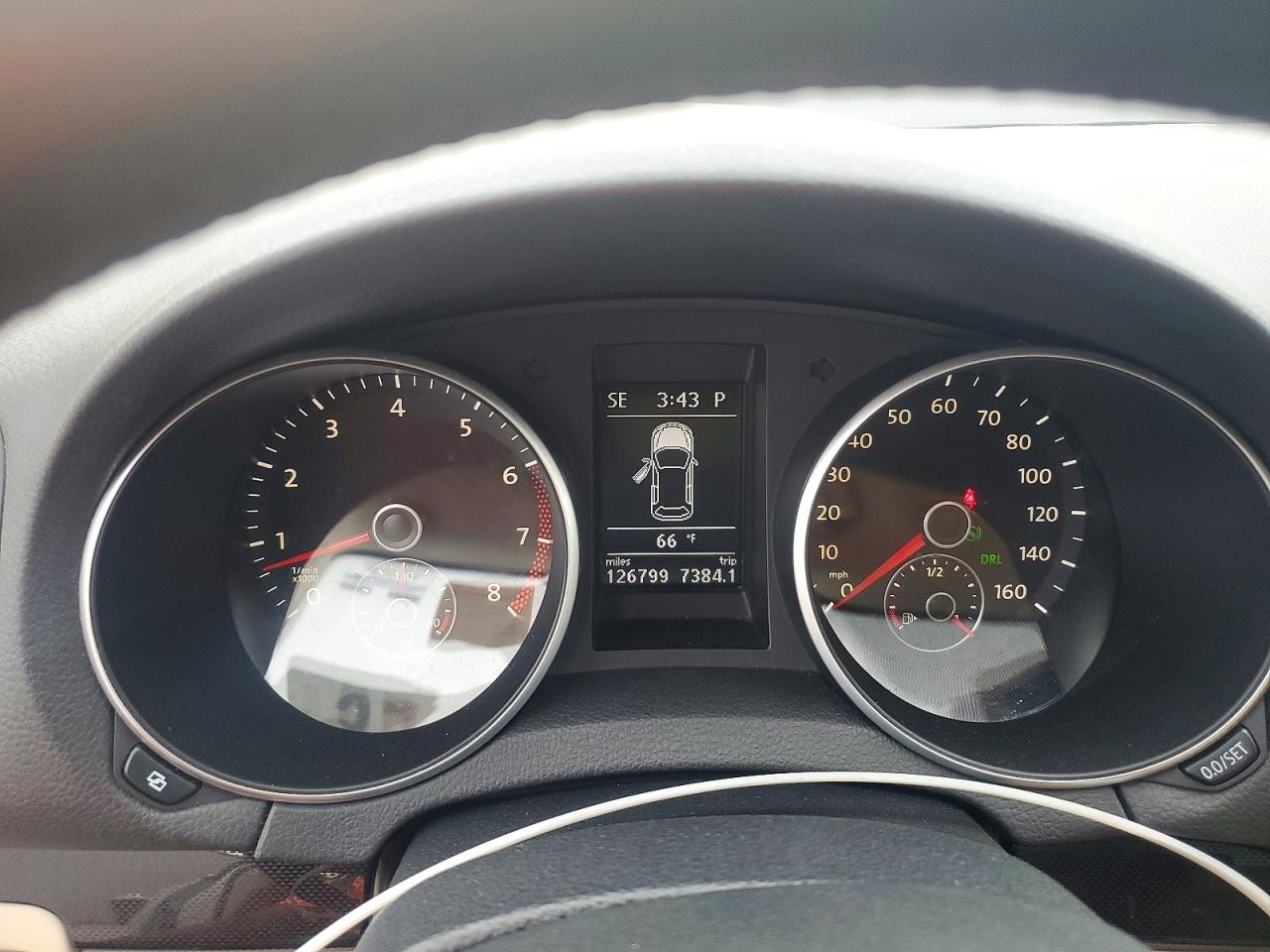 Volkswagen Jetta S