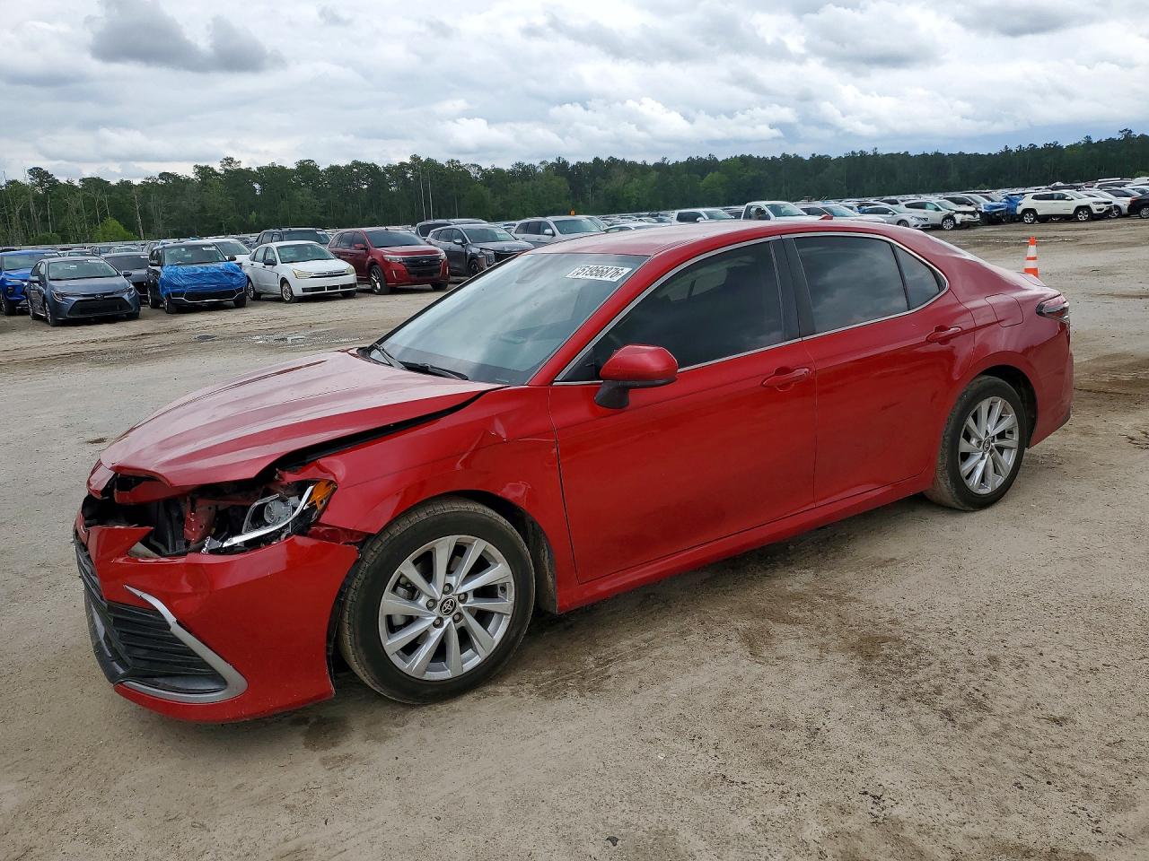 Salvage Toyota Camry Image
