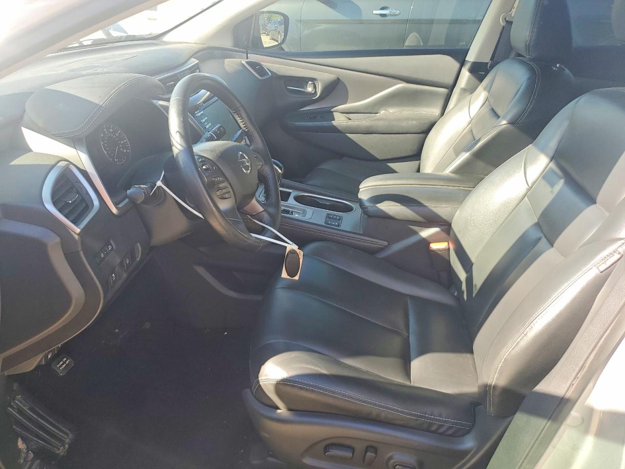 Nissan Murano Sv