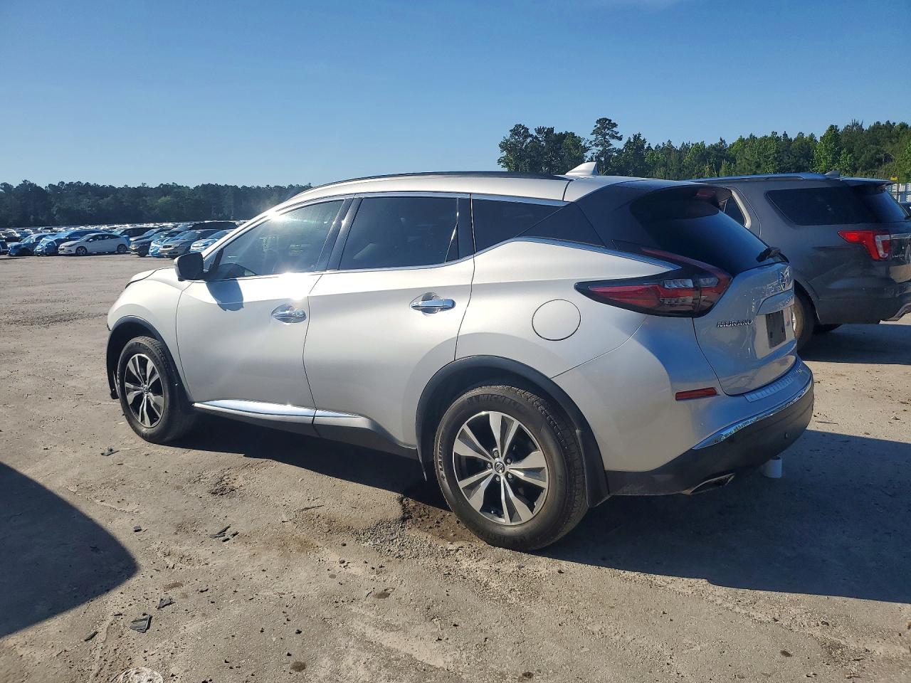 Nissan Murano Sv