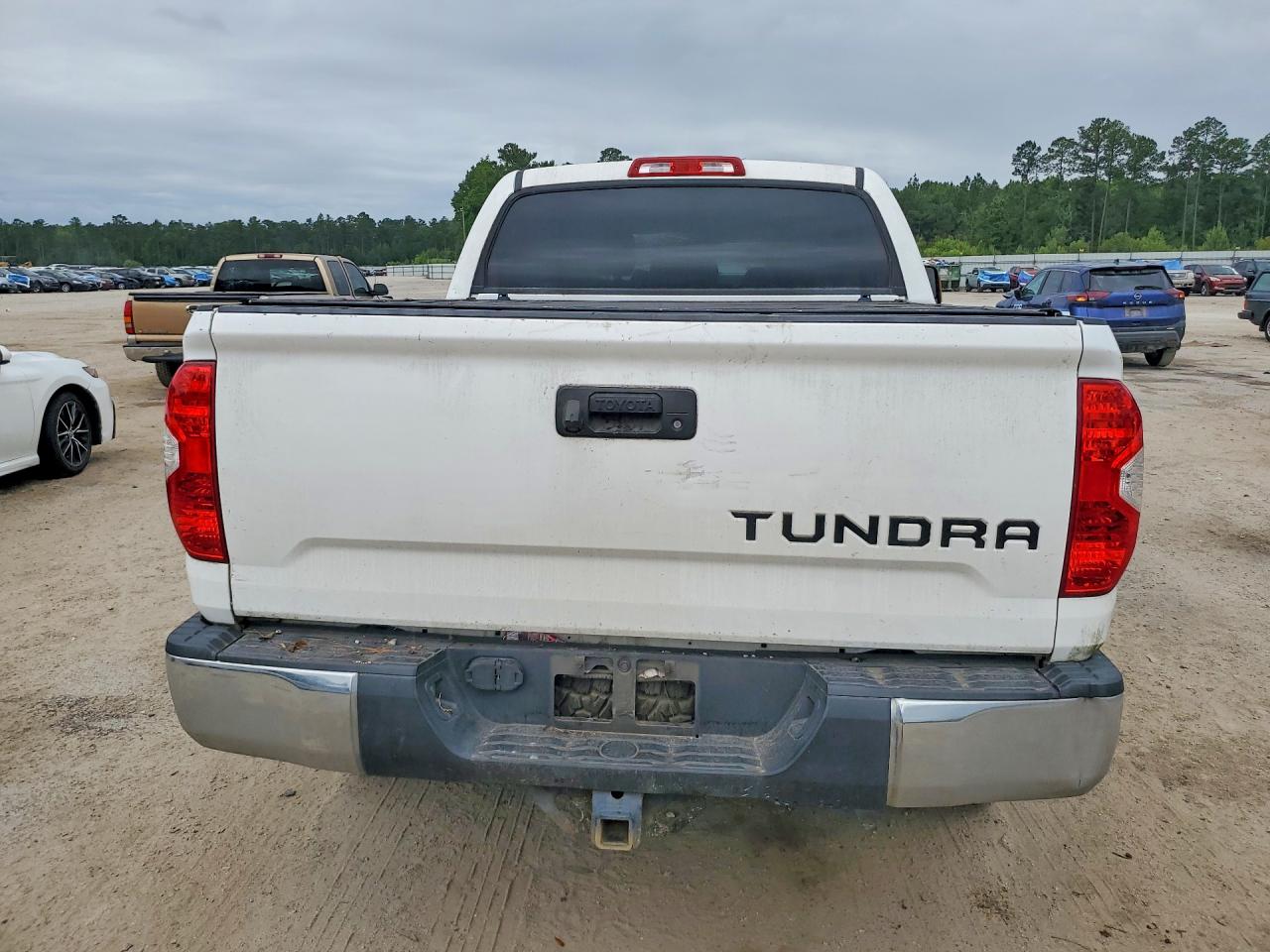 Toyota Tundra Sr5
