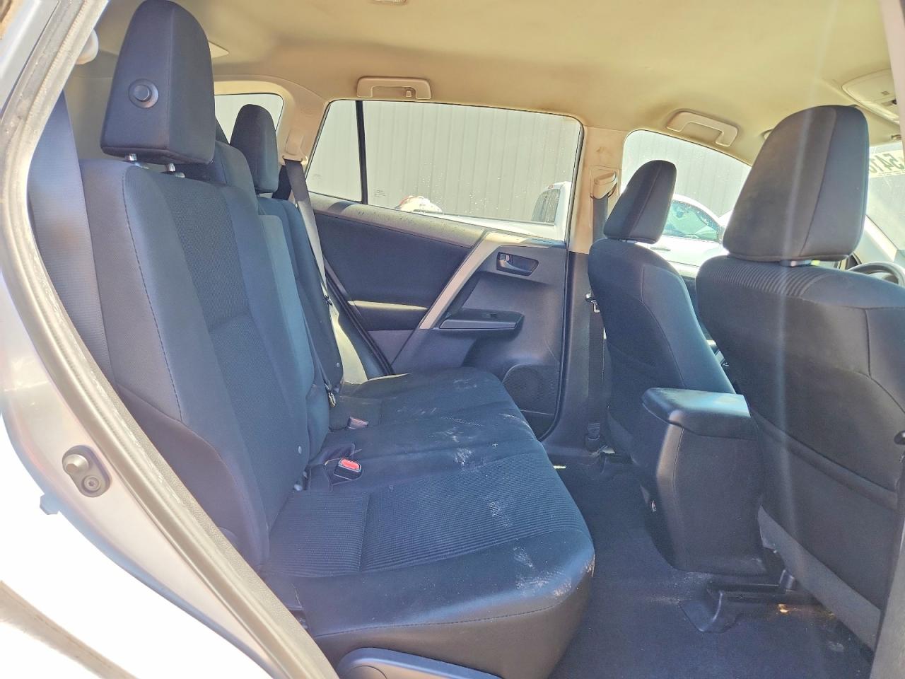 Toyota RAV4 Le
