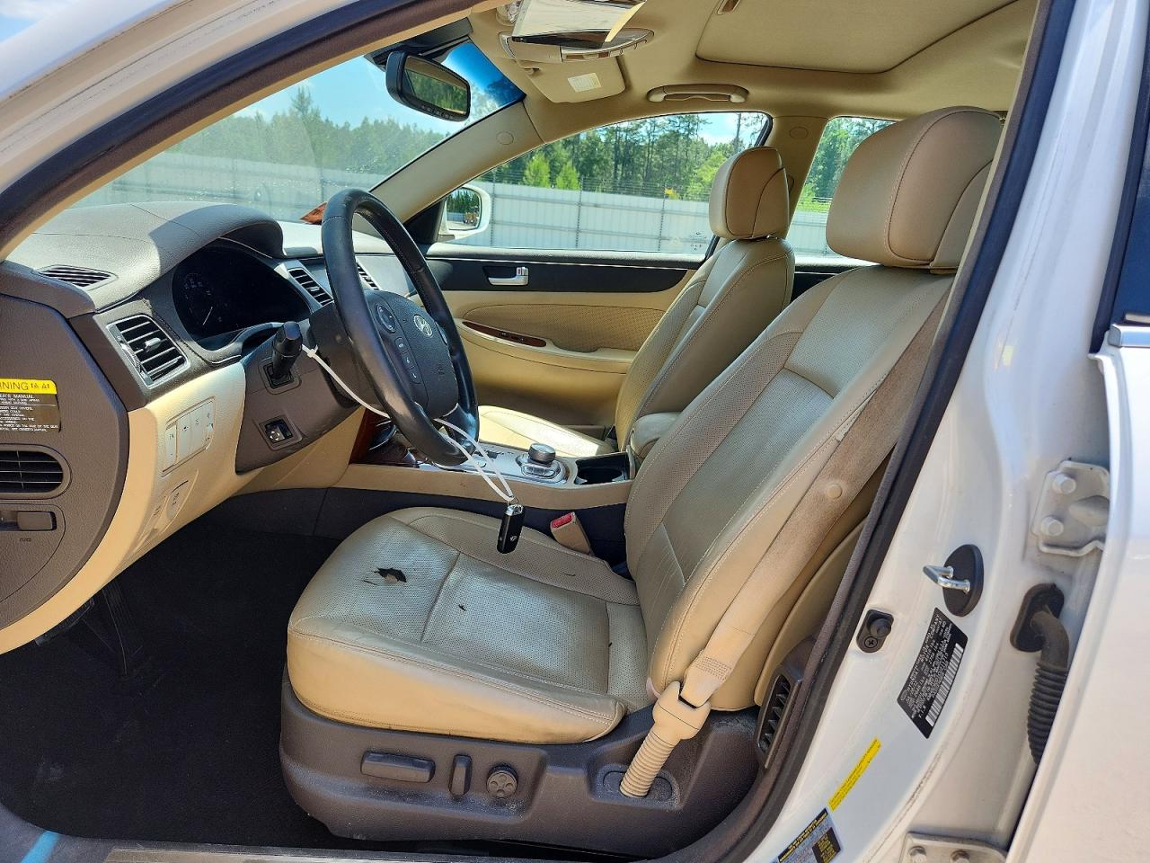 Hyundai Genesis 3.8l