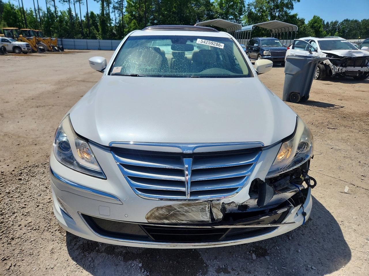 Hyundai Genesis 3.8l