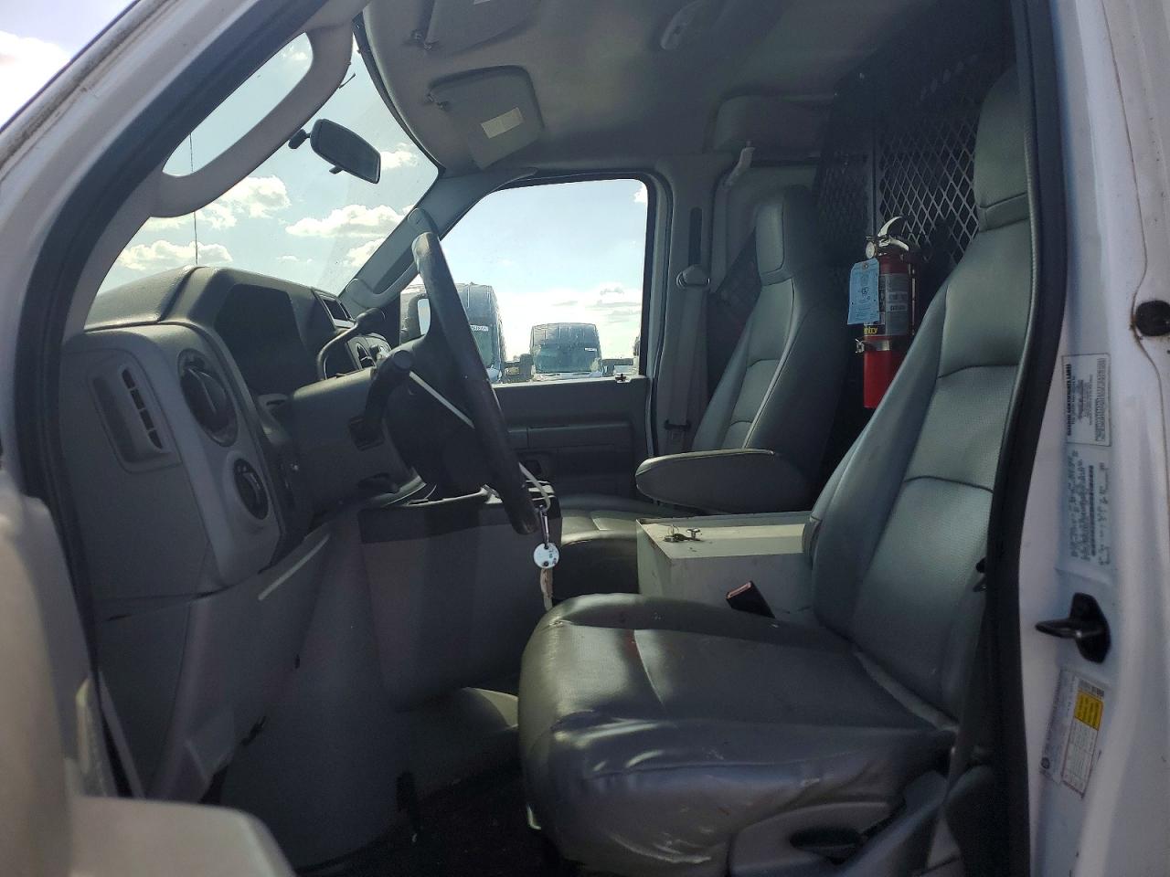 Ford Econoline E150 Van