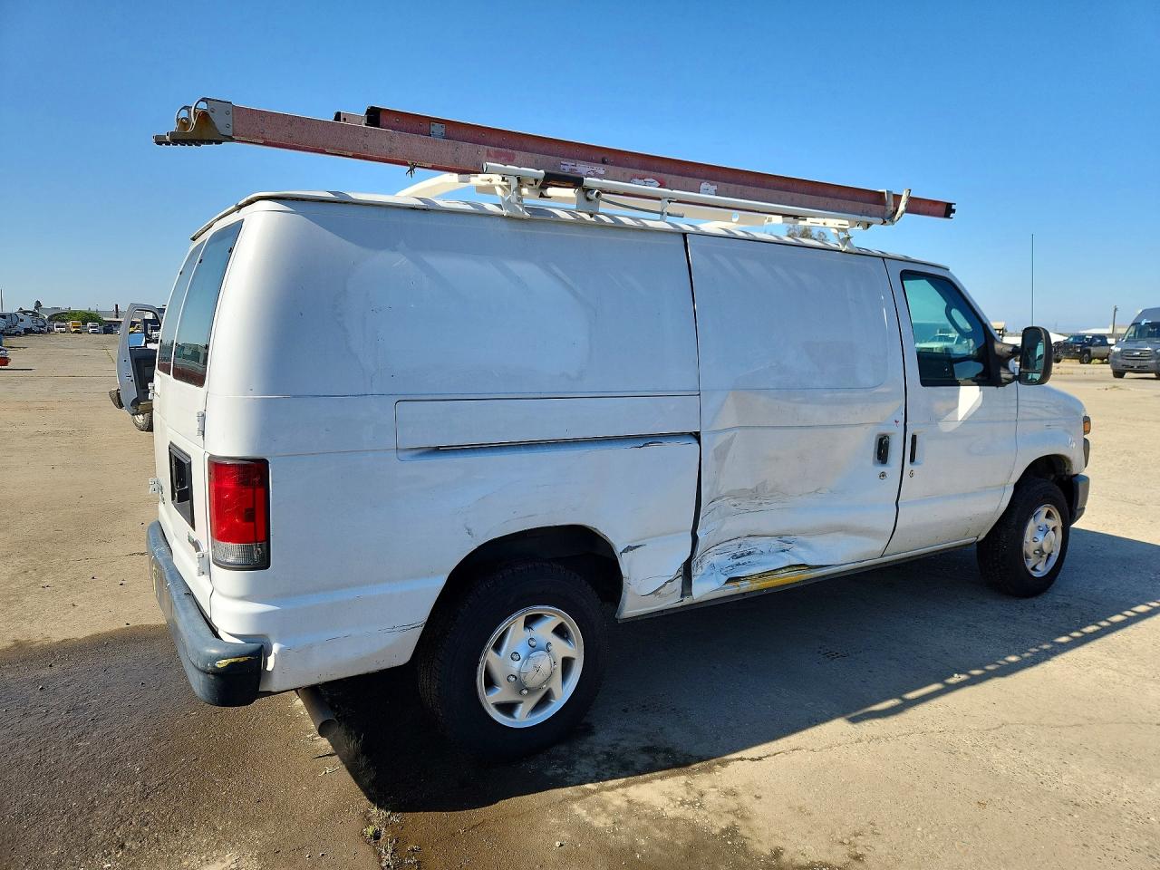 Ford Econoline E150 Van