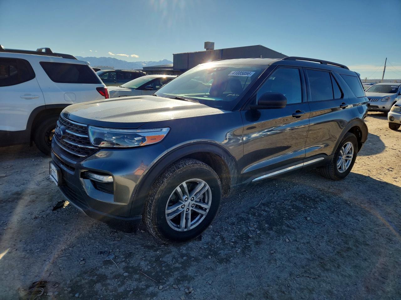 Salvage Ford Explorer Image