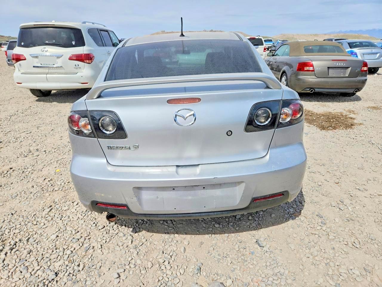 Mazda 3 I