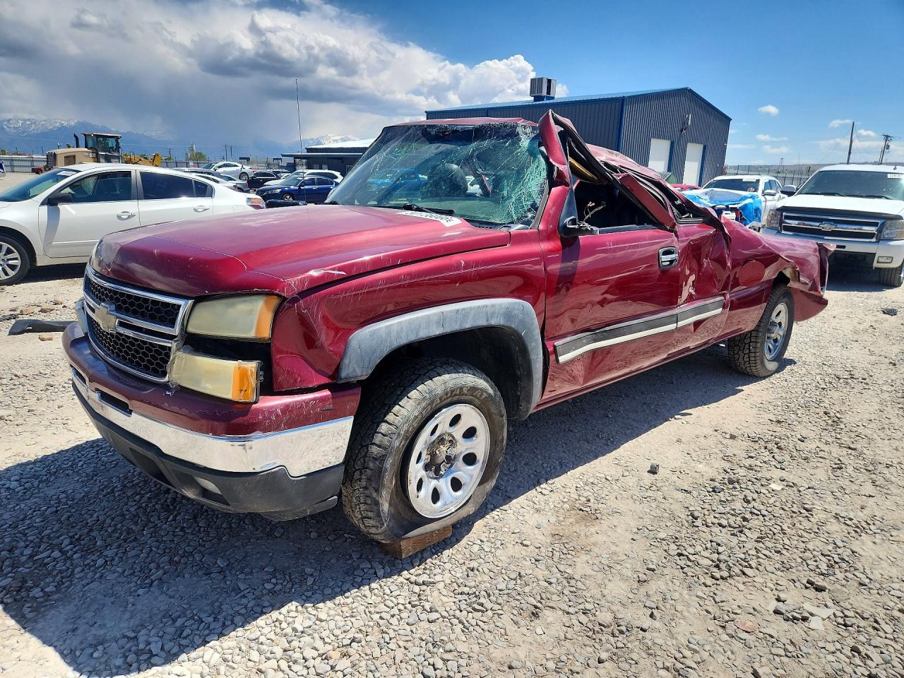 Salvage Chevrolet Silverado Image