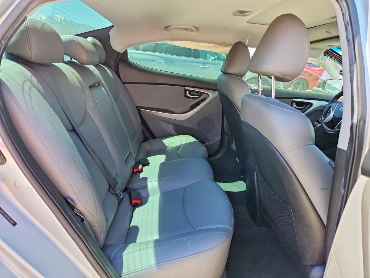 Hyundai ELANTRA Limited