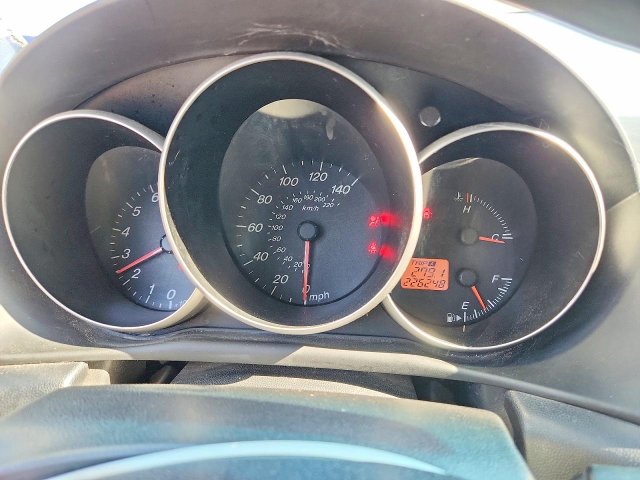 Mazda 3 I