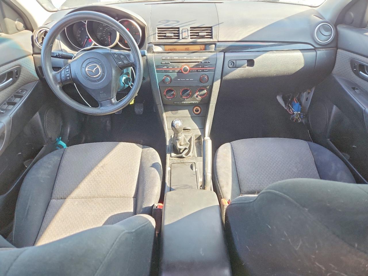 Mazda 3 I