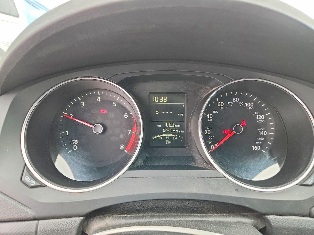 Volkswagen Jetta S