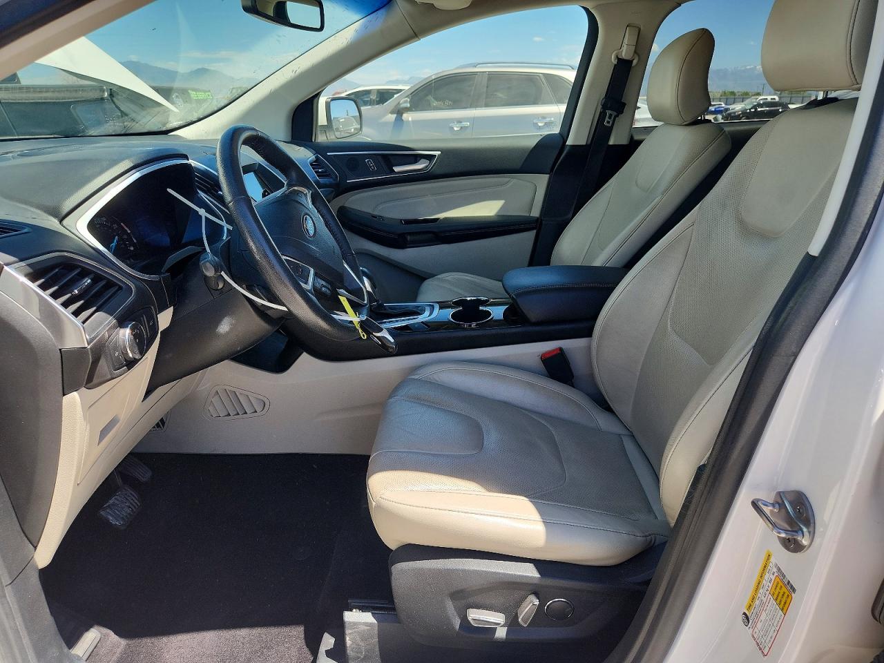Ford Edge Titanium