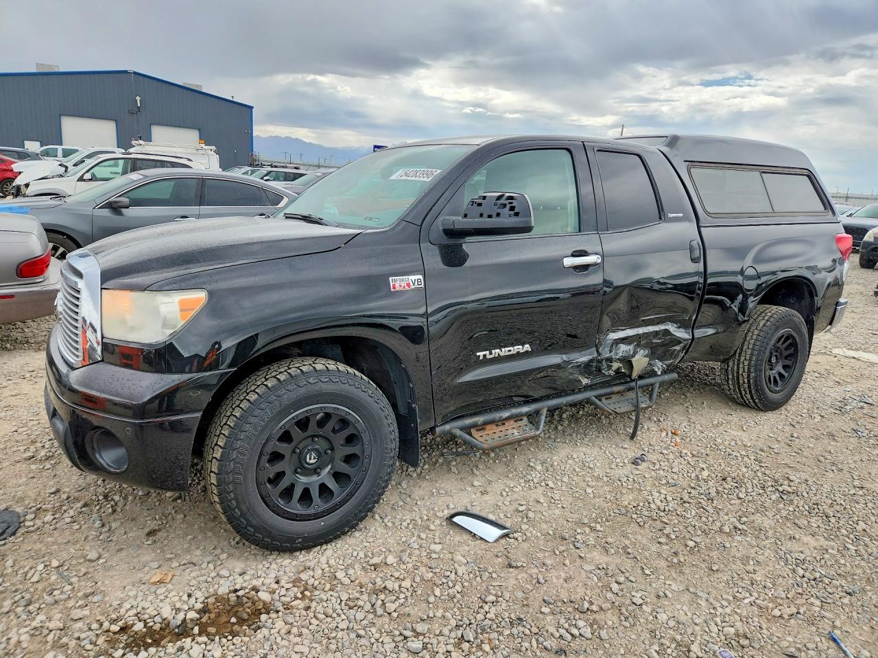 Salvage Toyota Tundra Image