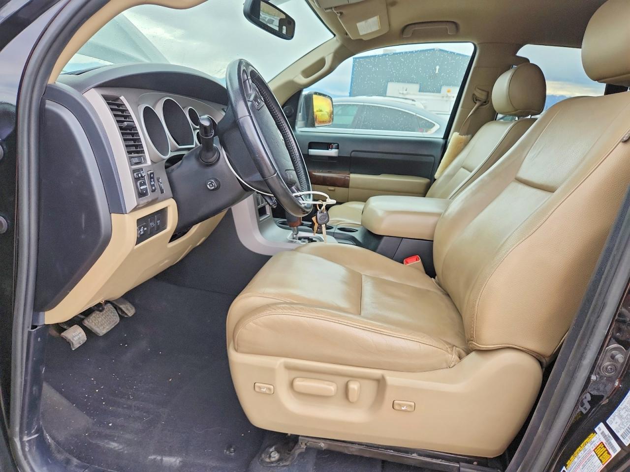 Toyota Tundra Double Cab Limited