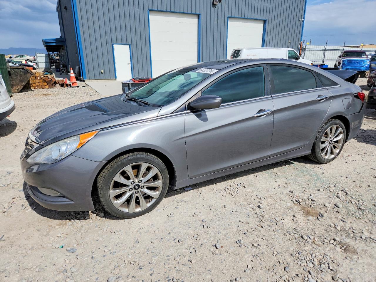 Salvage Hyundai SONATA Image