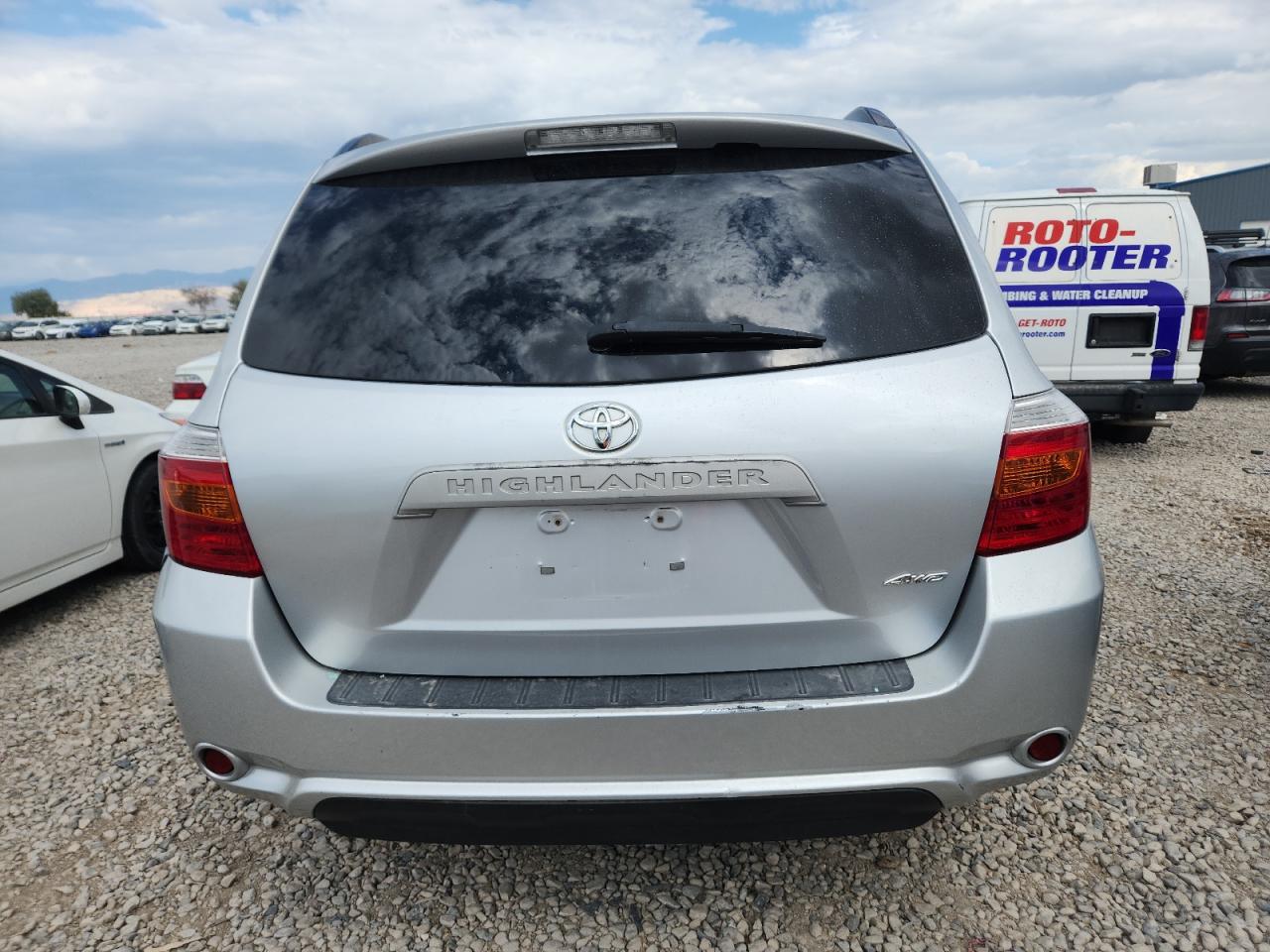 Toyota Highlander Base