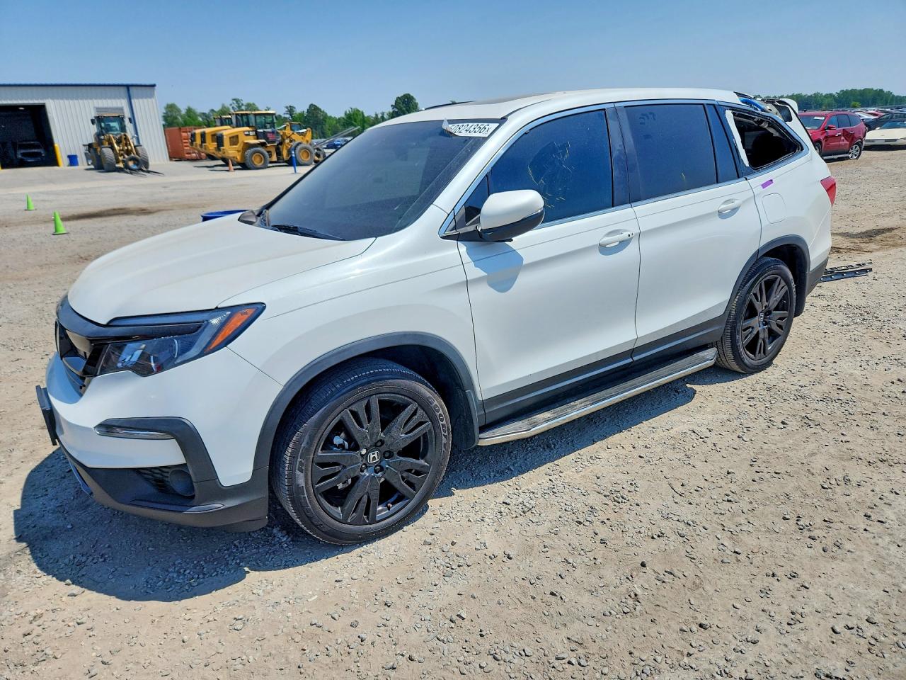 Salvage Honda Pilot Image