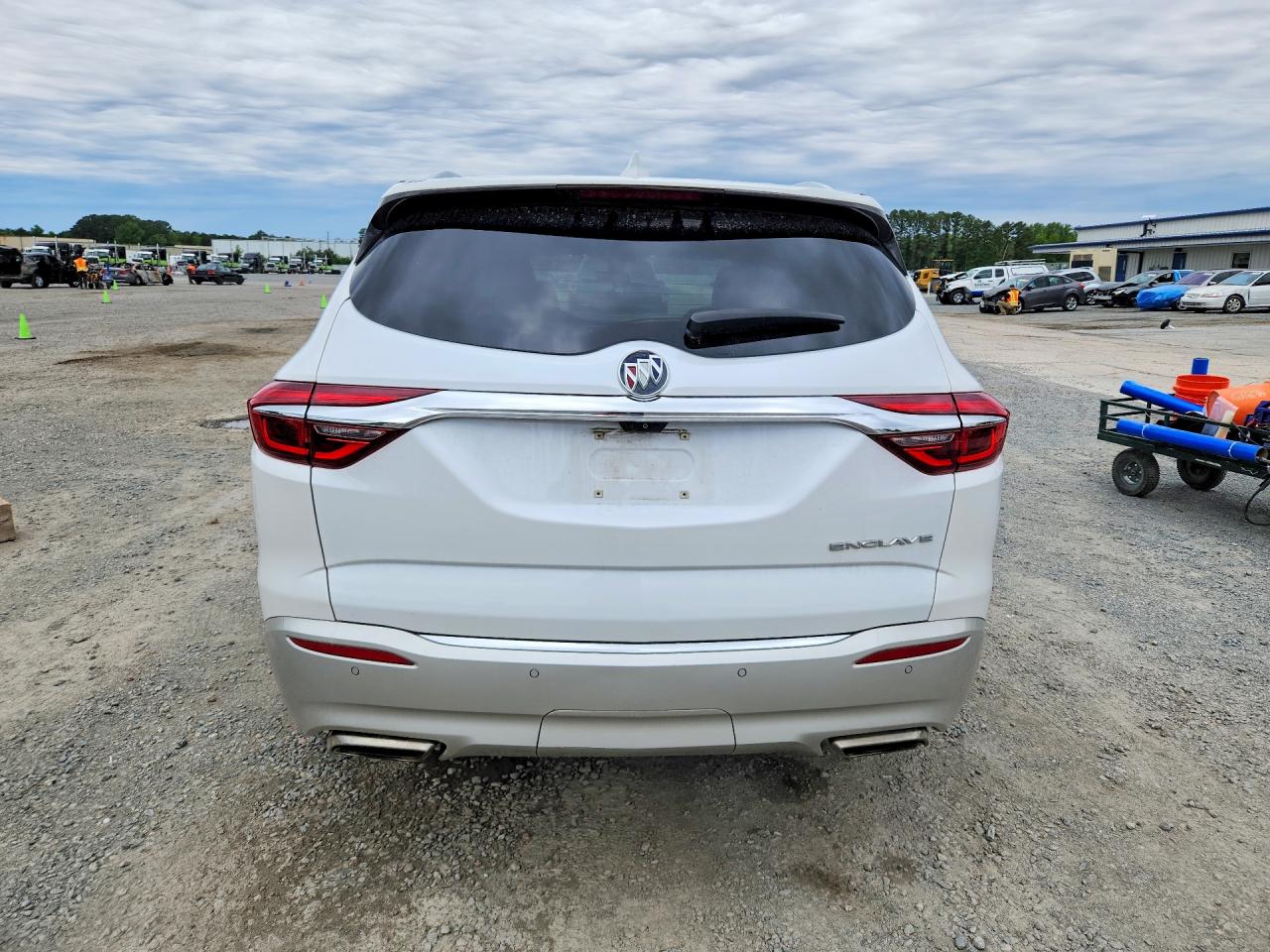 Buick Enclave Essence