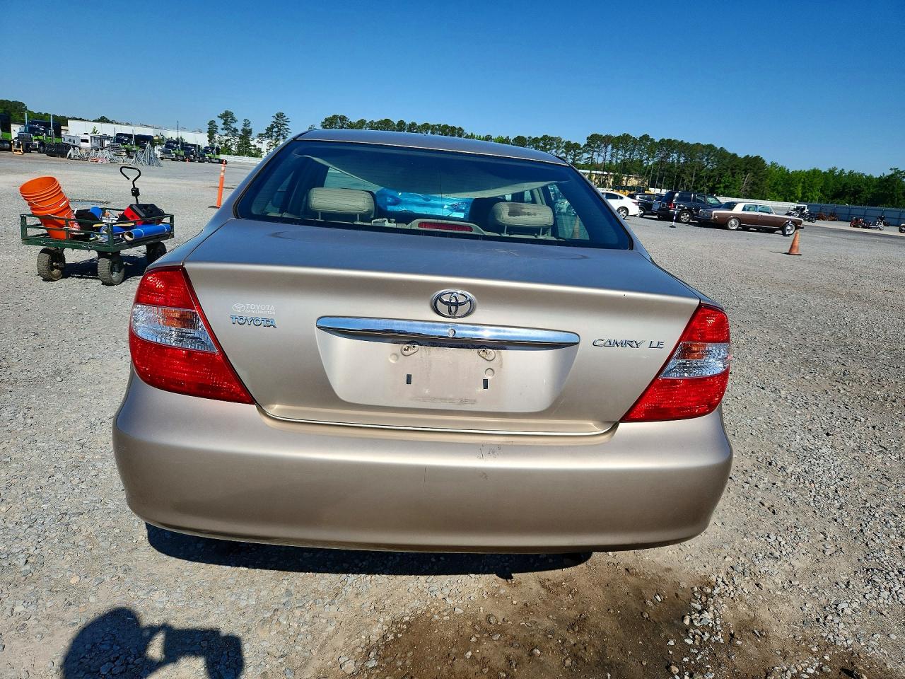 Toyota Camry Le
