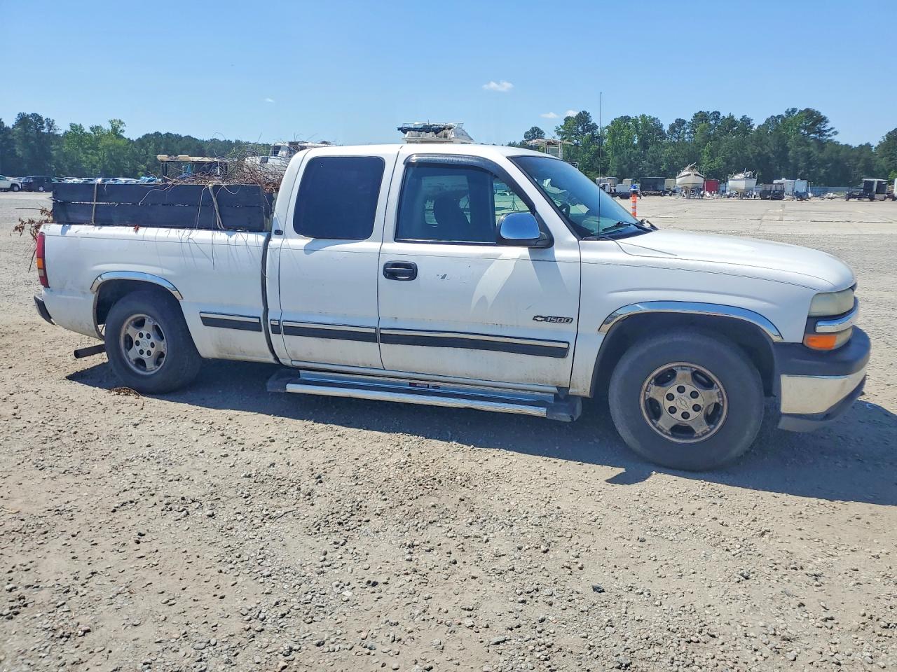 Chevrolet Silverado C1500