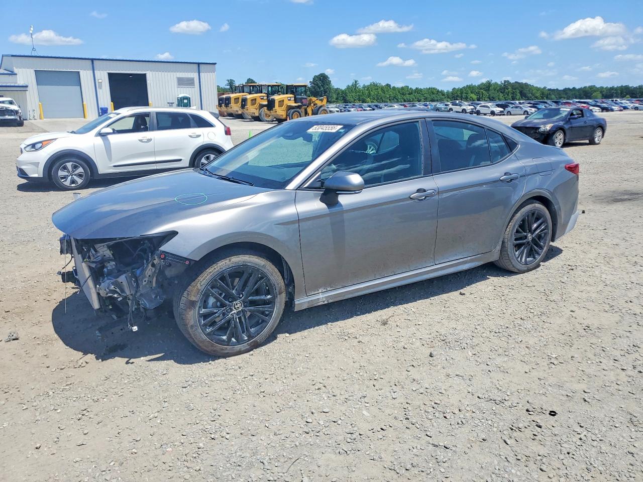 Salvage Toyota Camry Image