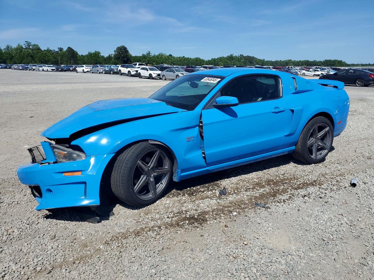 Salvage Ford Mustang Image