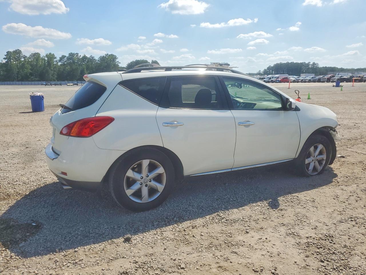 Nissan Murano S