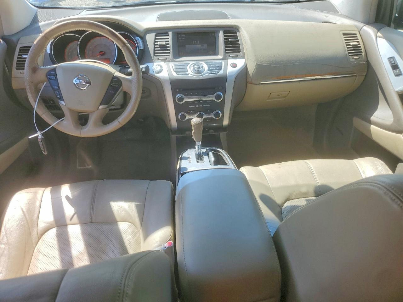 Nissan Murano S