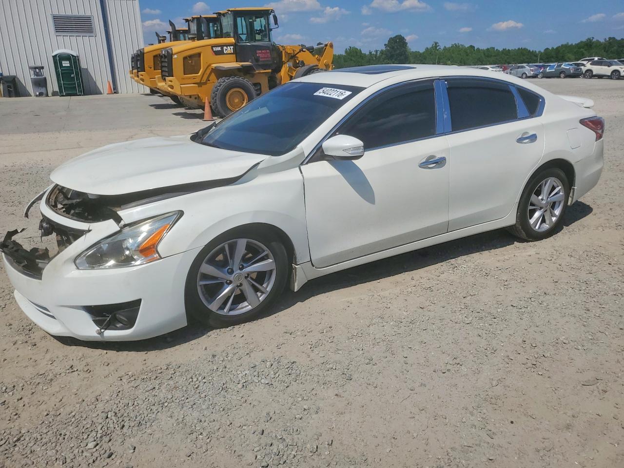 Salvage Nissan Altima Image