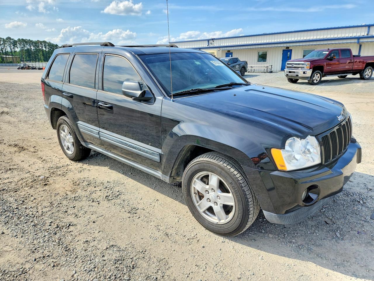 Jeep Grand Cherokee Laredo