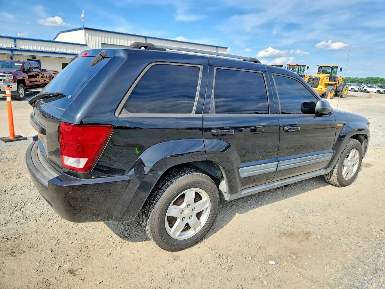 Jeep Grand Cherokee Laredo