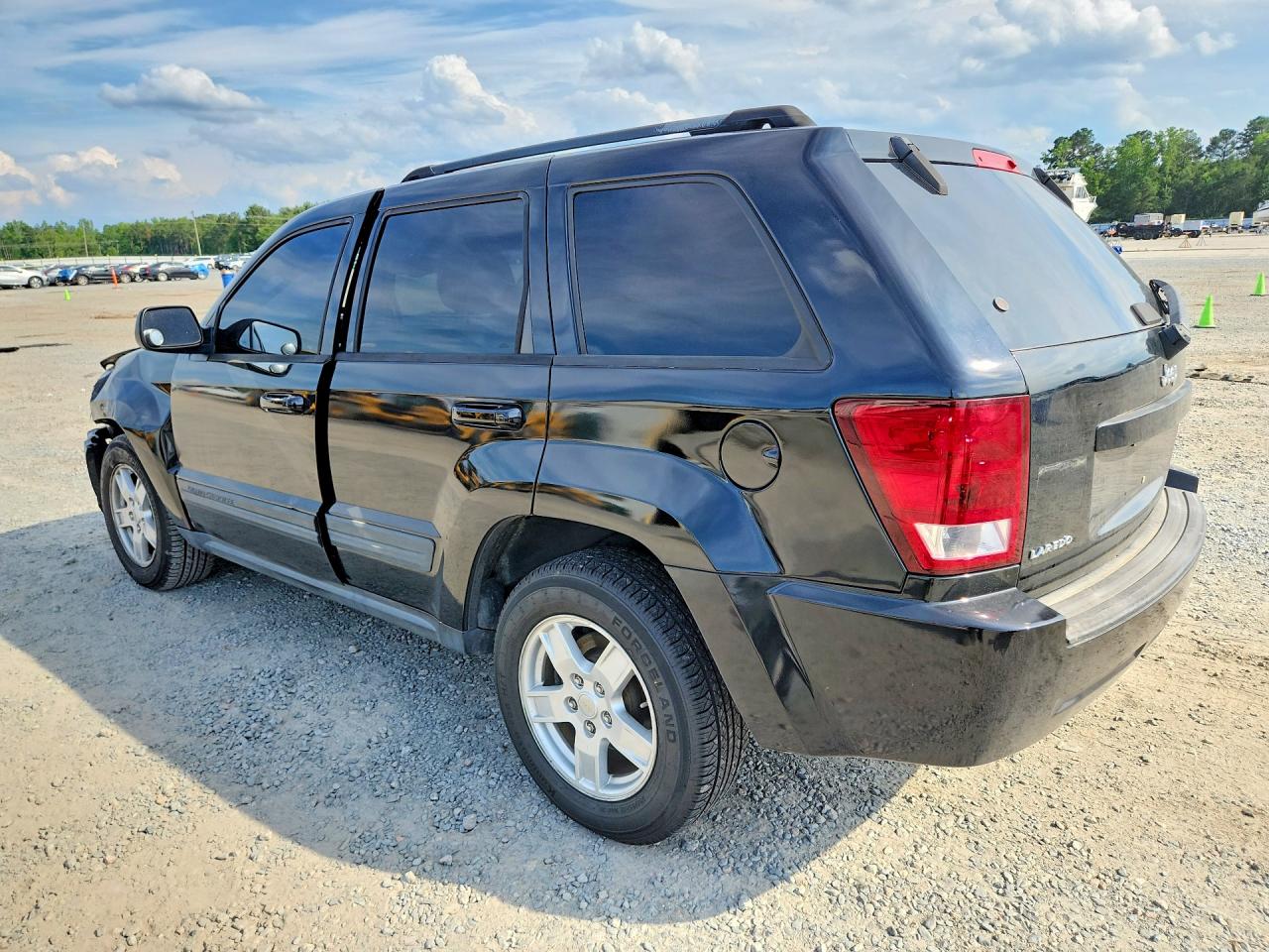 Jeep Grand Cherokee Laredo
