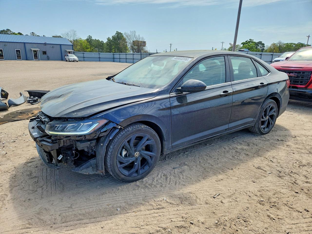 Salvage Volkswagen Jetta Image