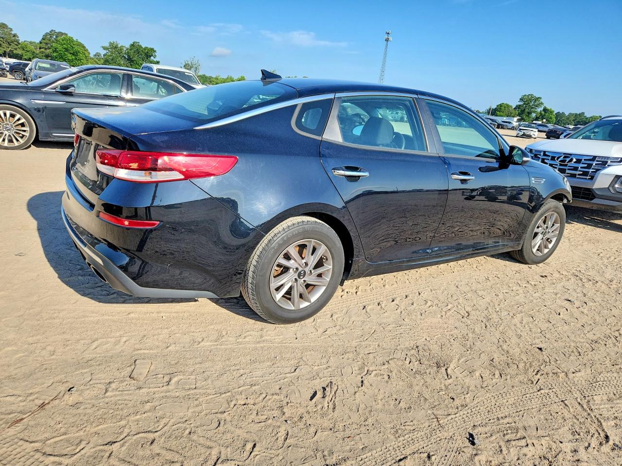 Kia Optima Lx