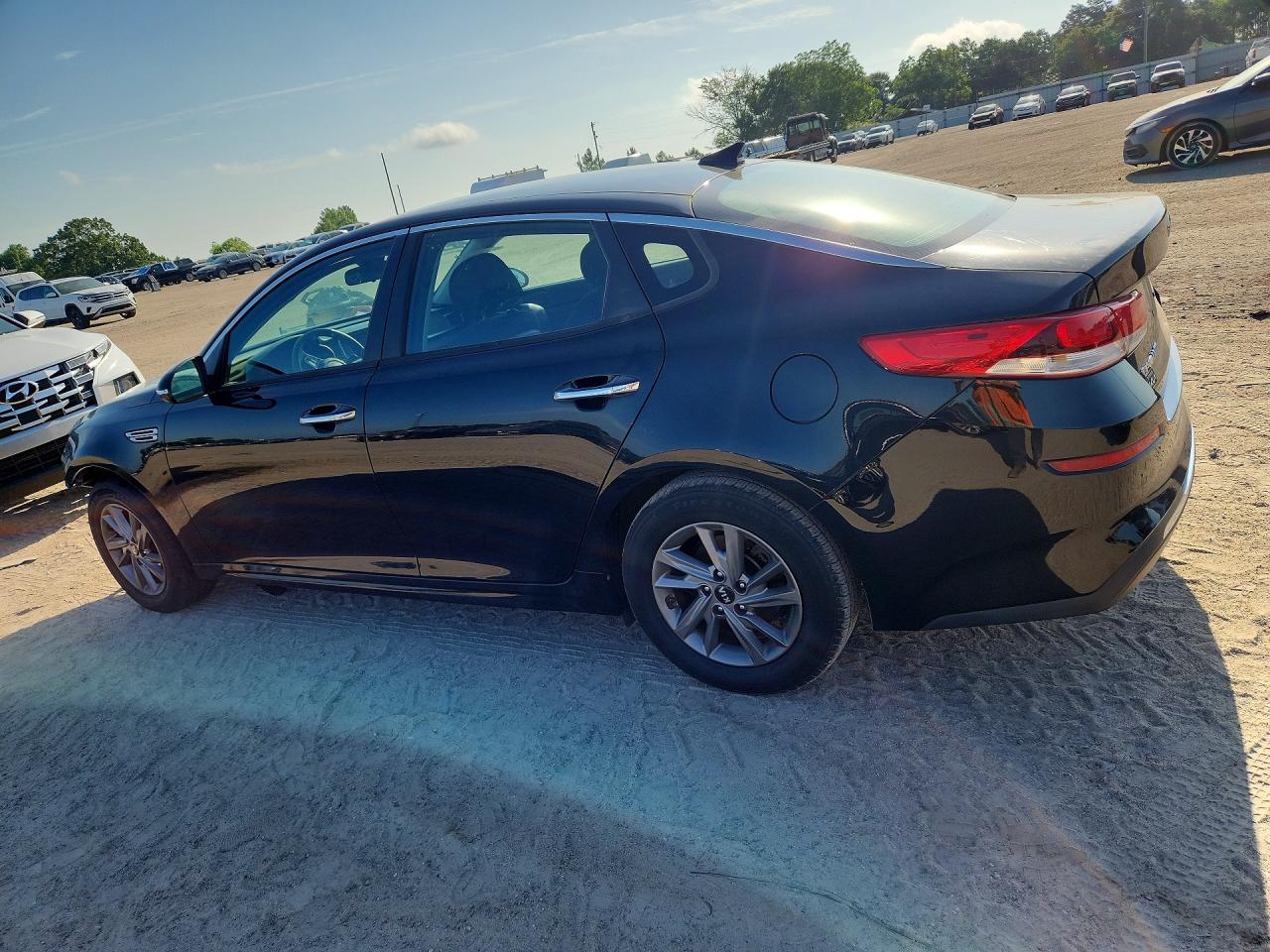 Kia Optima Lx