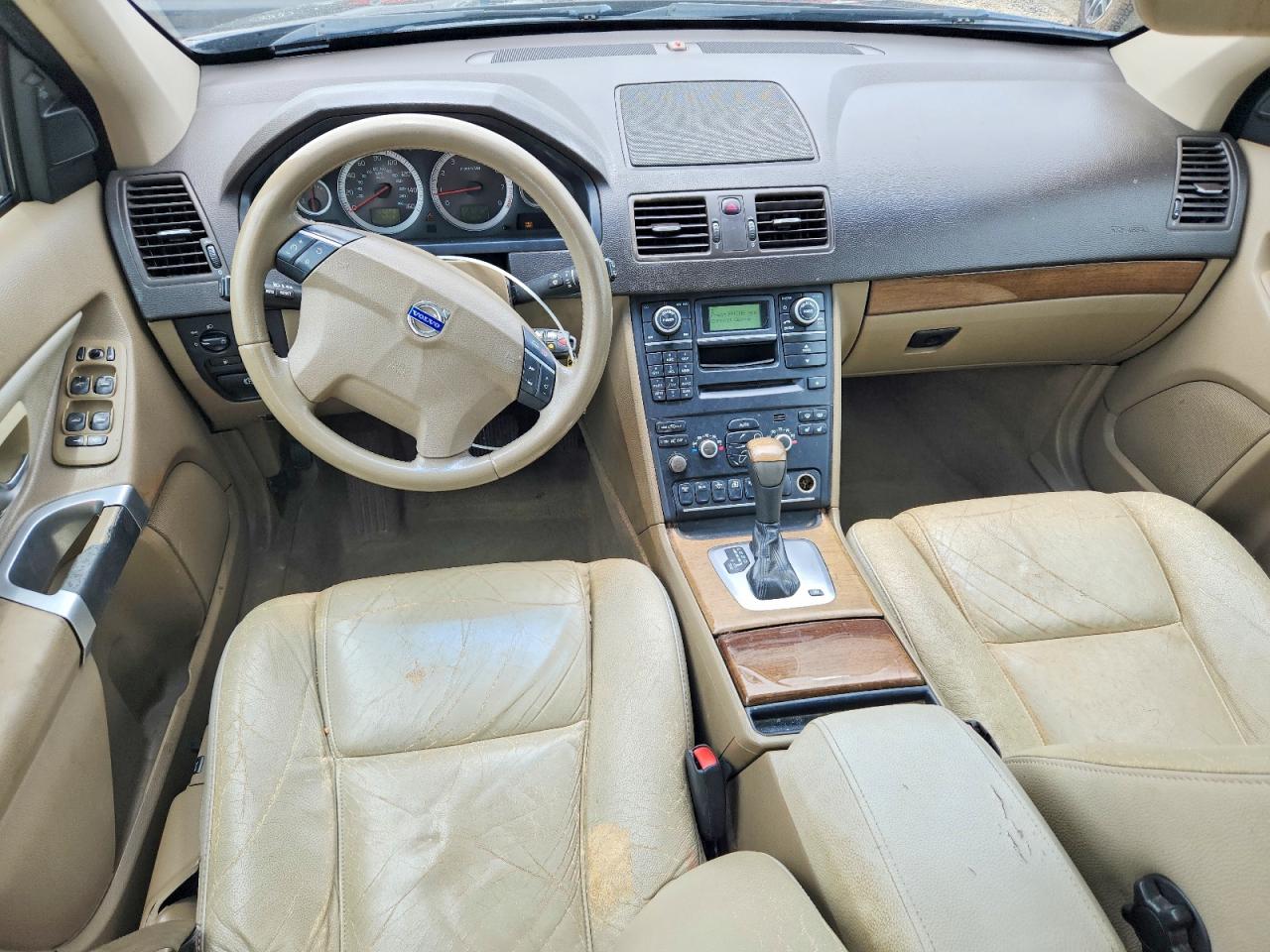 Volvo XC90 3.2