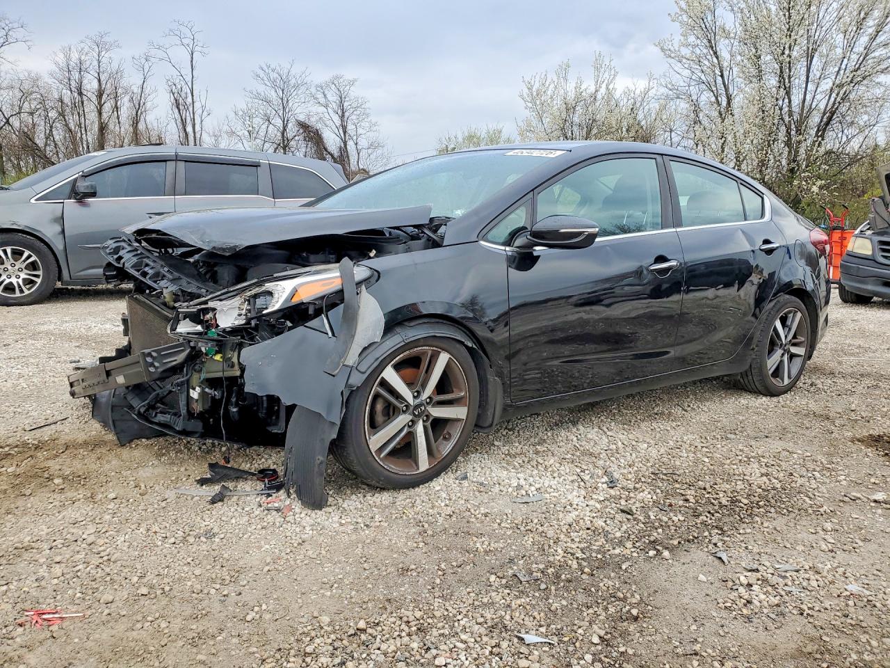 Salvage Kia Forte Image