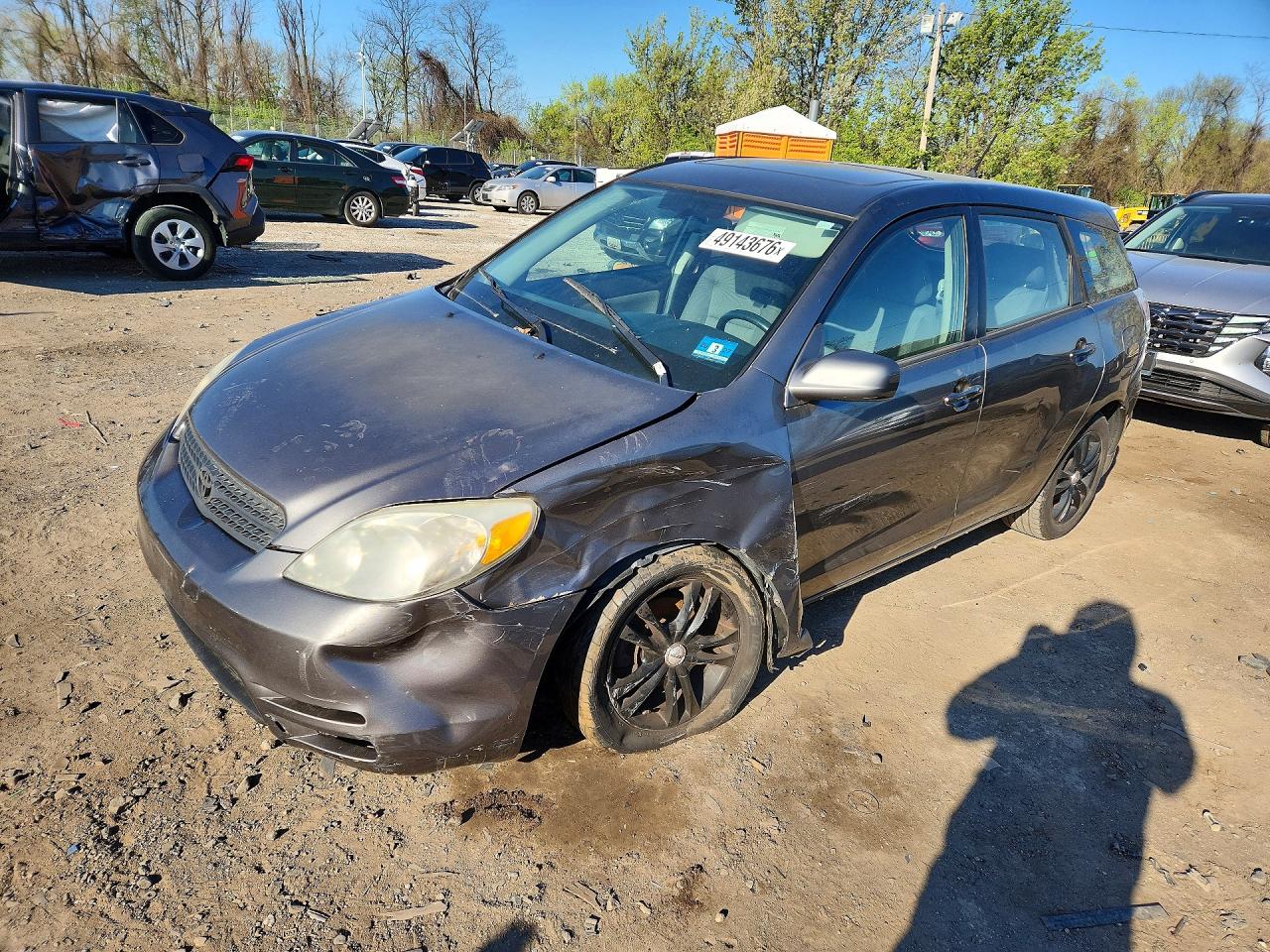 Salvage Toyota Matrix Image