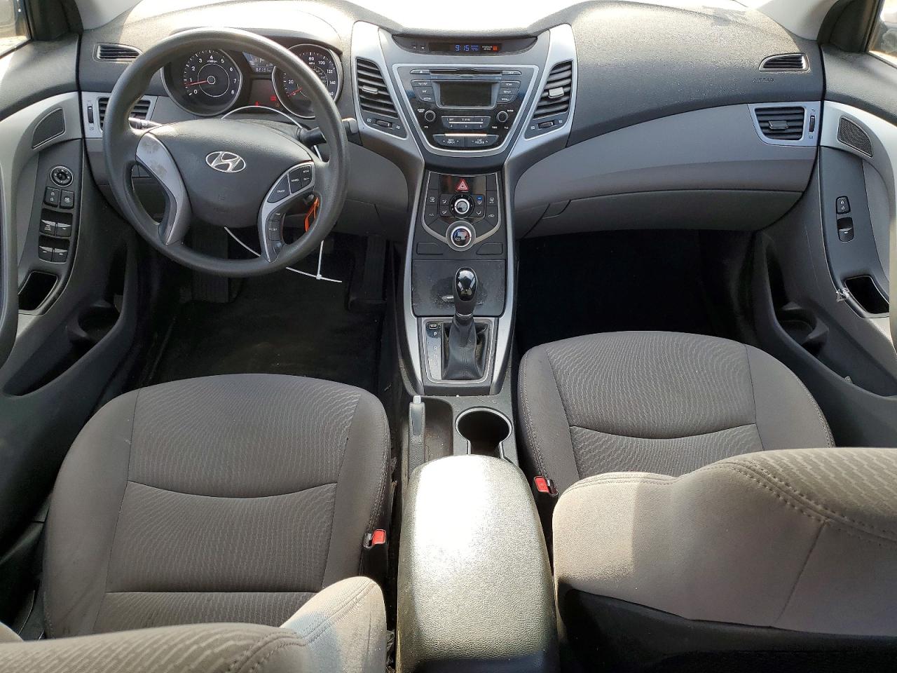 Hyundai ELANTRA Se
