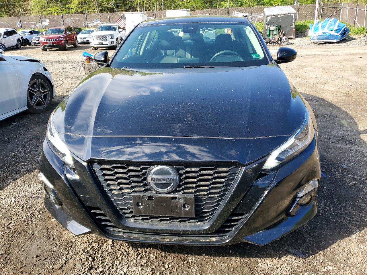 Nissan Altima Sr