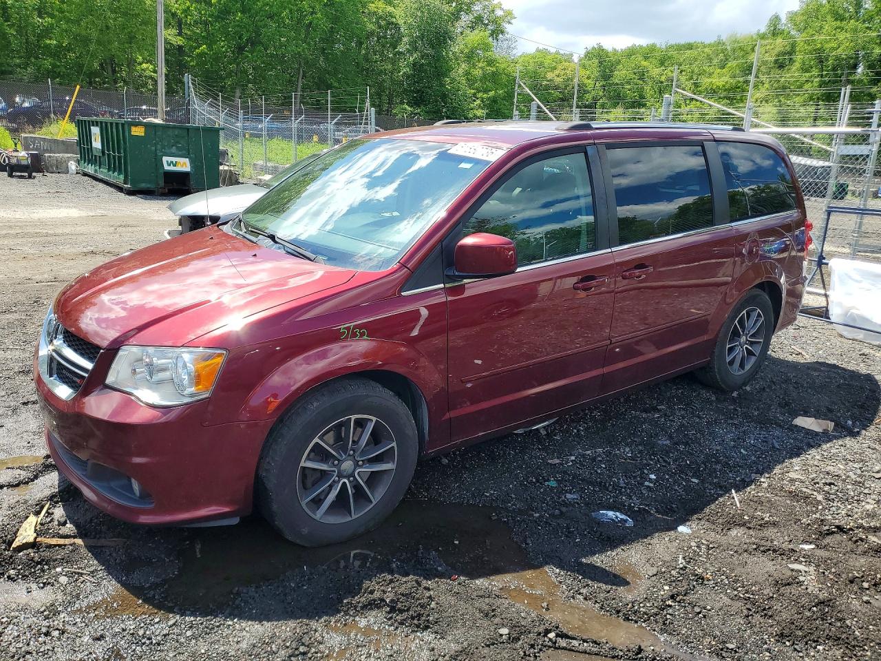 Salvage Dodge Caravan Image