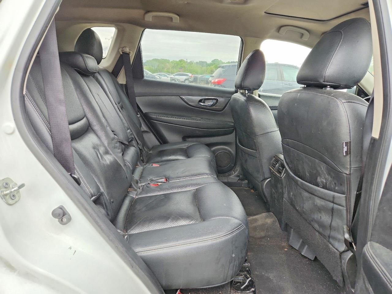 Nissan Rogue Sv