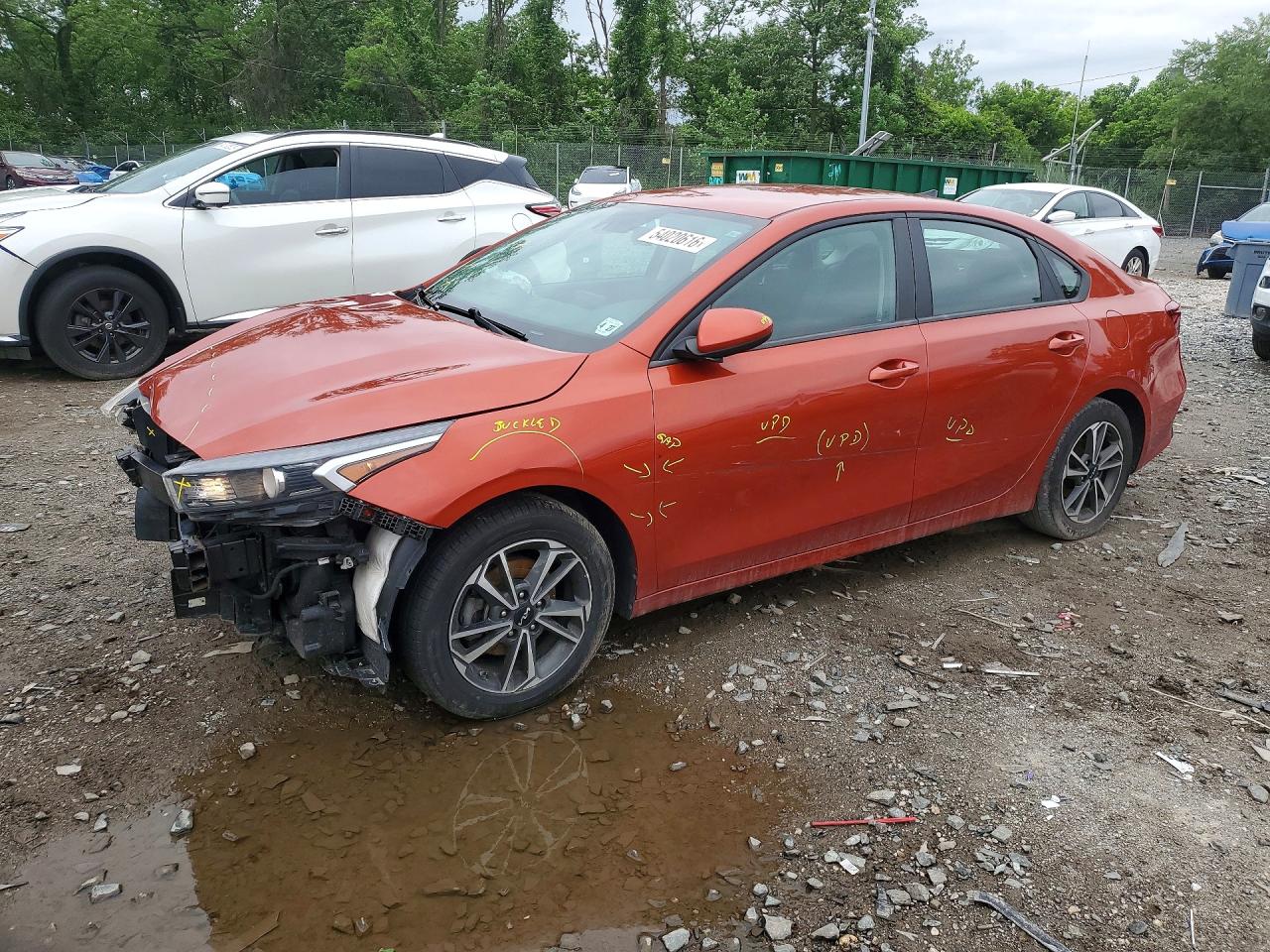 Salvage Kia Forte Image